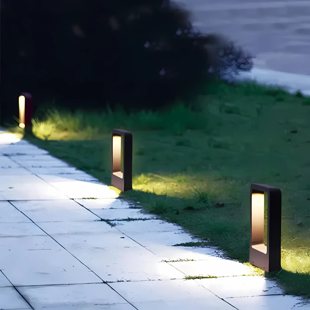 Stylish Weatherproof Garden Path Light - Image 1
